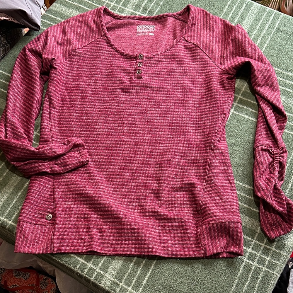 Outdoor Research Women's Striped Red Top size Large